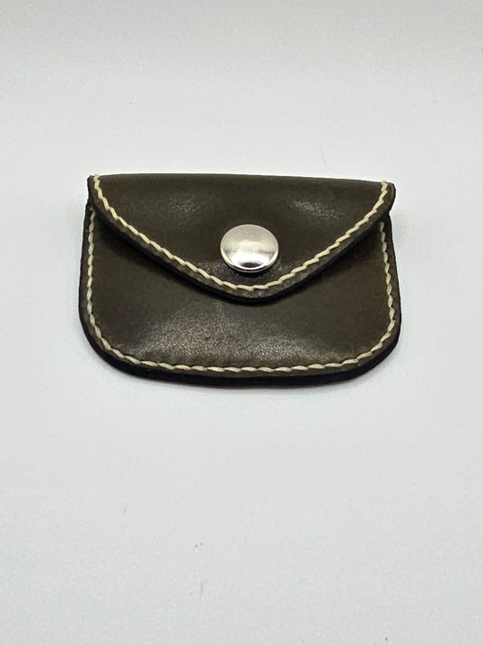 Snap coin pouch