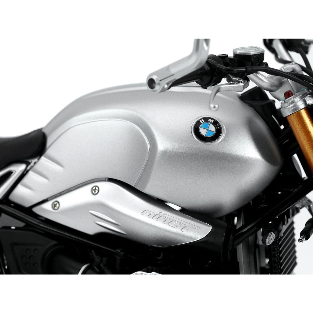 1:9 BMW R nineT Model Kit