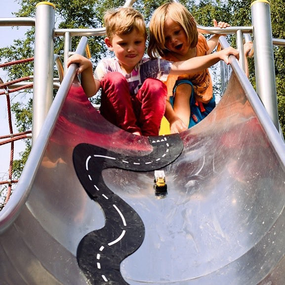 Flexible Rubber Roads Play Set – Open-Ended City & Car Track Play