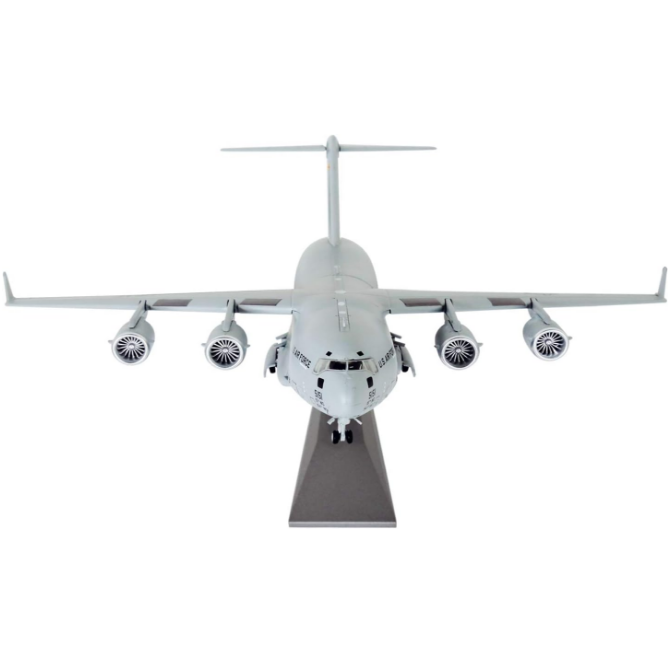 C-17 Globemaster 1:200 Model