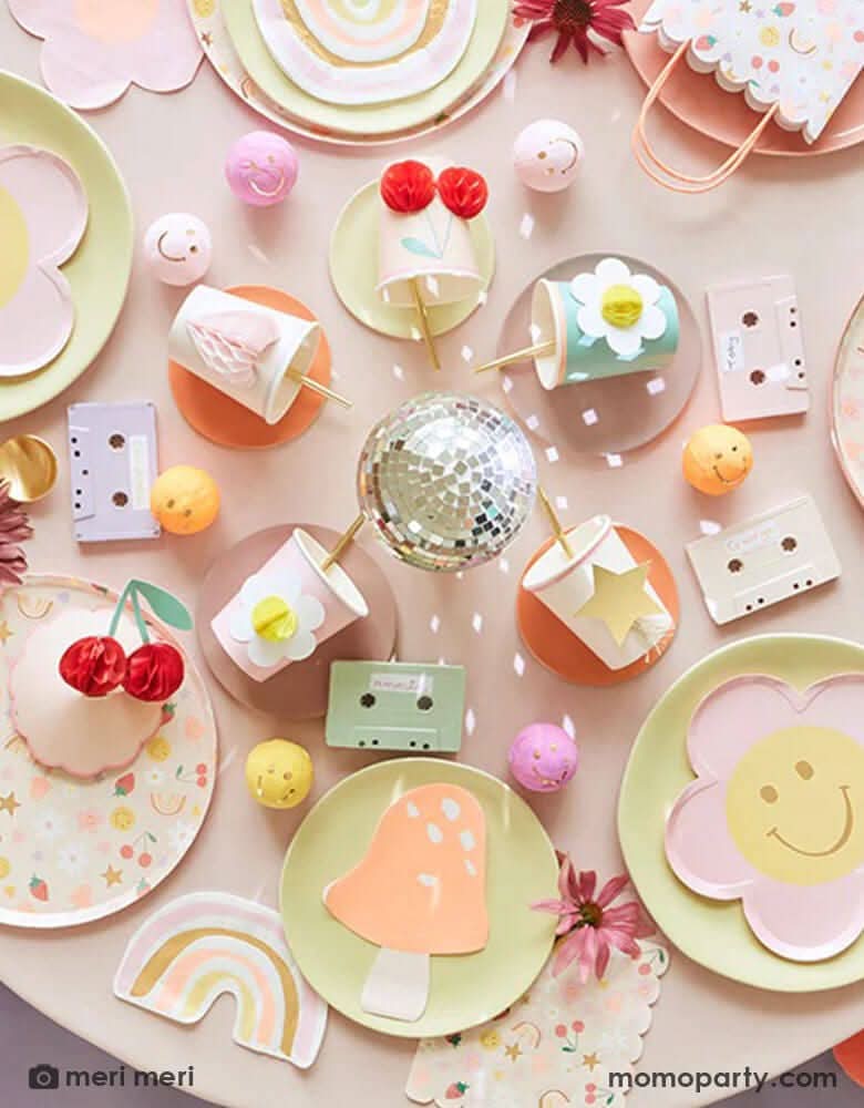 Happy Face Icons Dinner Plates – 10.5" Party Set of 8 - Waydiy