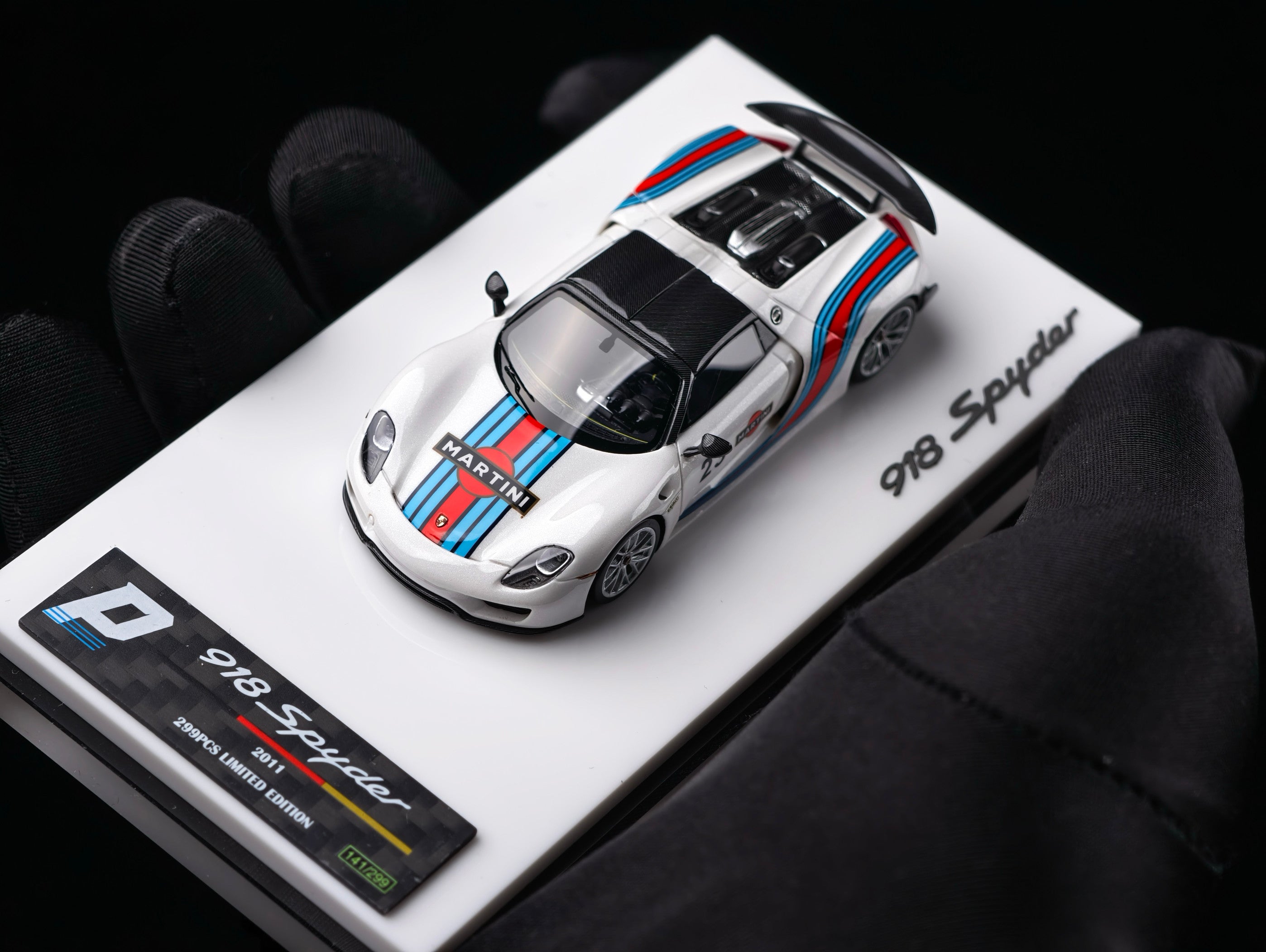 1:64 Porsche 918 Resin Model
