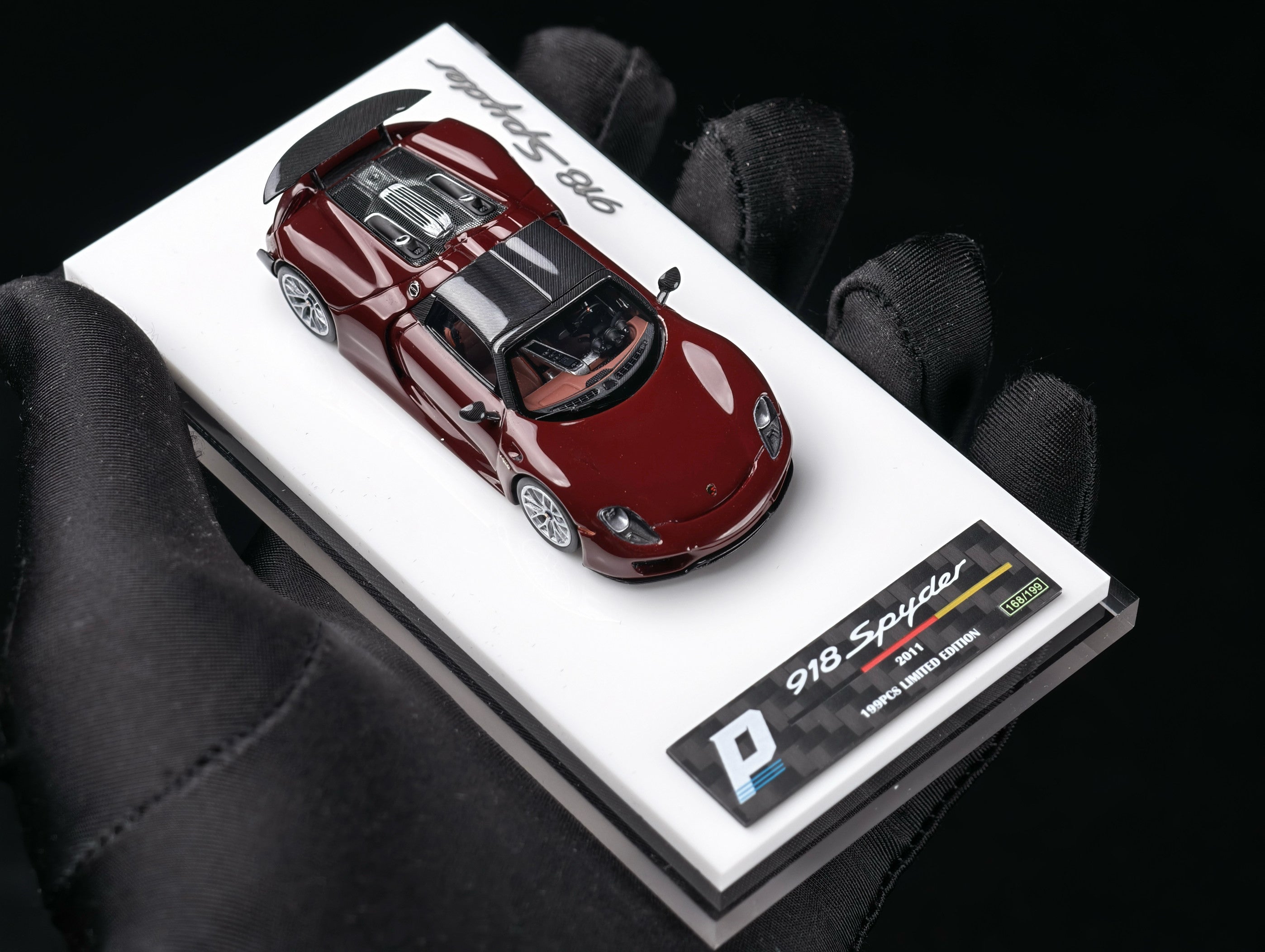 1:64 Porsche 918 Resin Model
