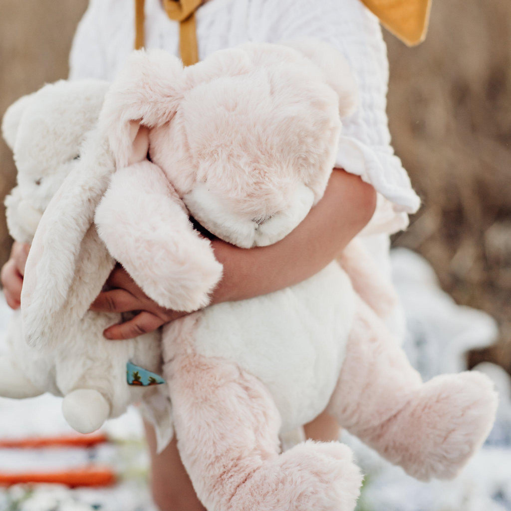 Sweet Nibble 16" Bunny - Pink